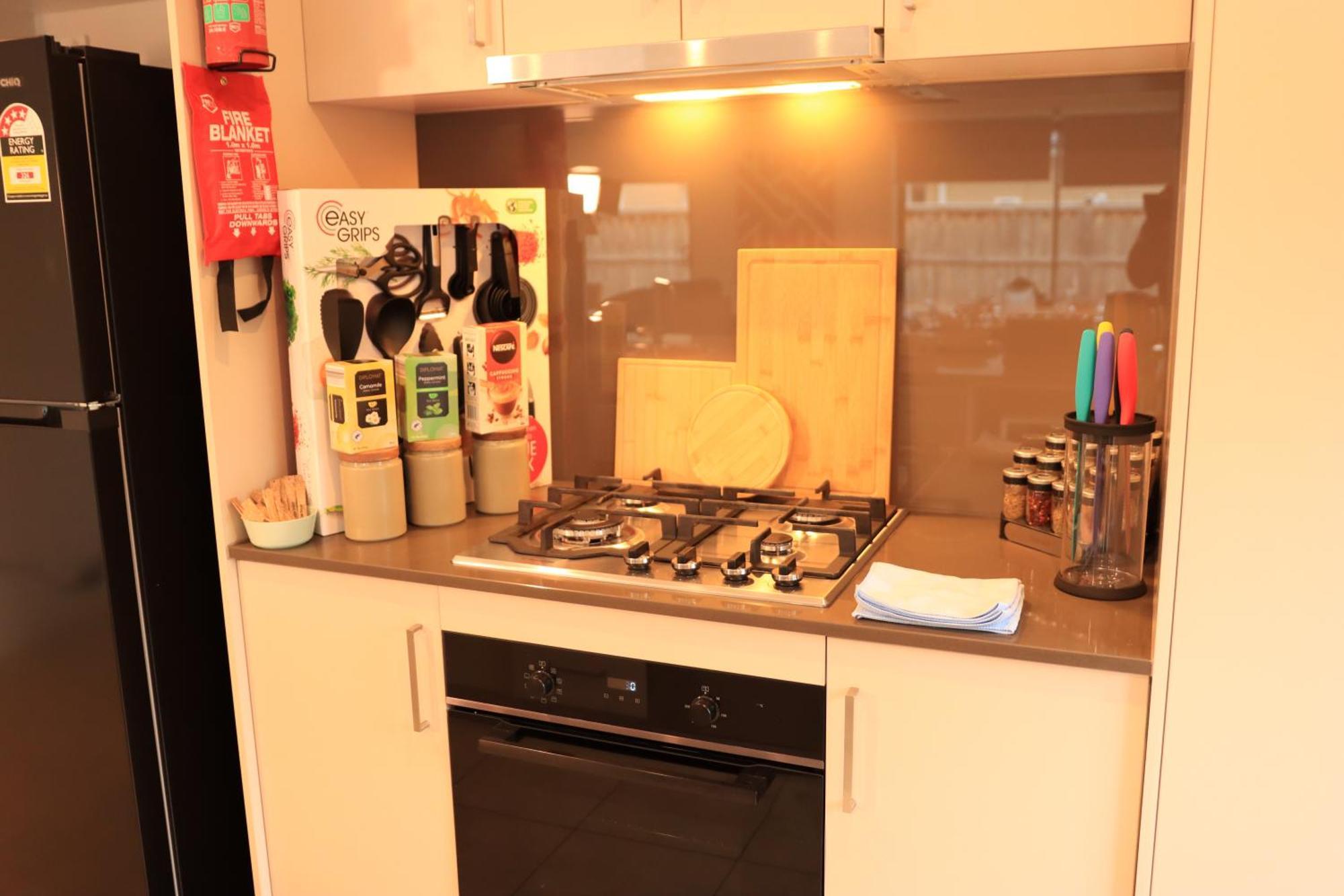 Melbourne Holiday House For 15 Peoples In Sanctuary Lake Point Cook Eksteriør bilde